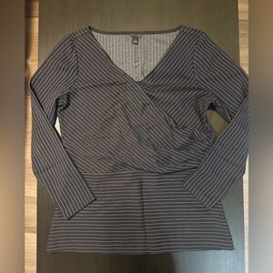 Ann Taylor Black and White Pinstripe V-Neck Long Sleeve Top